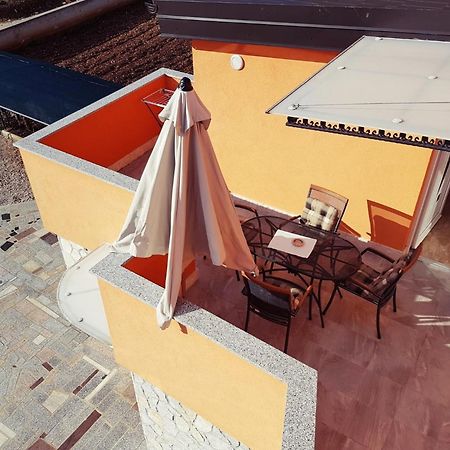 Apartment & Studio Vrdoljak Sveti Anton  Стая снимка