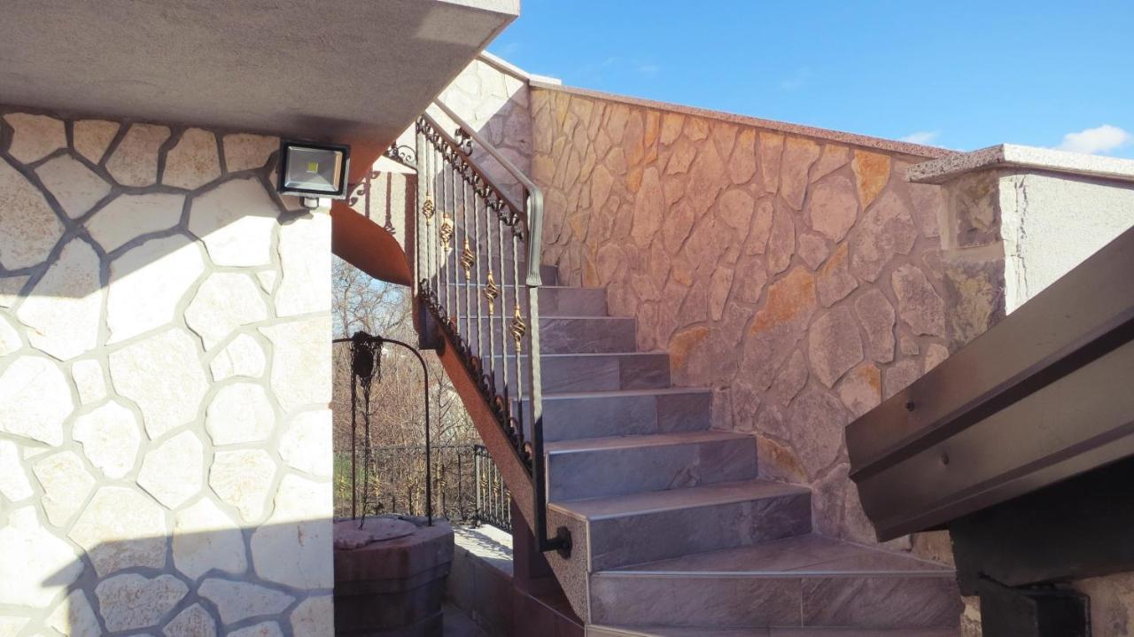 Apartment & Studio Vrdoljak Sveti Anton  Стая снимка