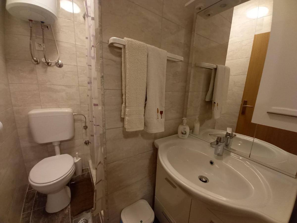 Apartment & Studio Vrdoljak Sveti Anton  Екстериор снимка