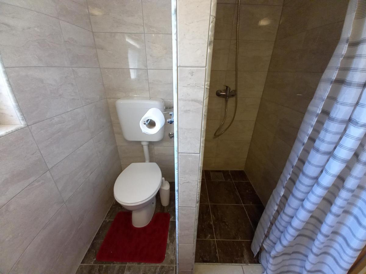 Apartment & Studio Vrdoljak Sveti Anton  Екстериор снимка