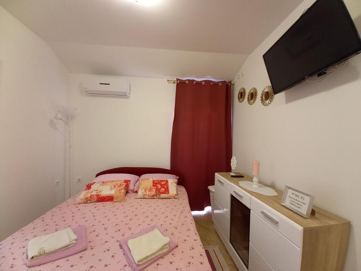 Apartment & Studio Vrdoljak Sveti Anton  Екстериор снимка