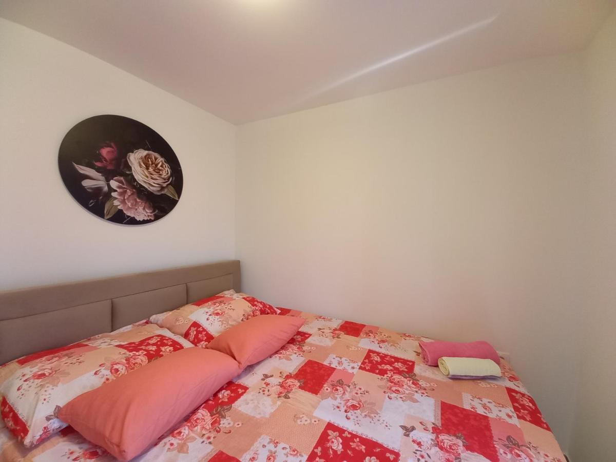 Apartment & Studio Vrdoljak Sveti Anton  Екстериор снимка