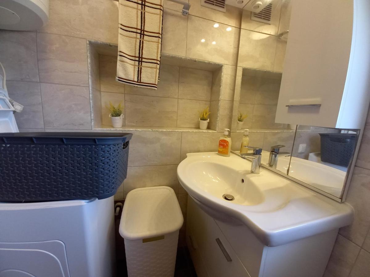 Apartment & Studio Vrdoljak Sveti Anton  Екстериор снимка