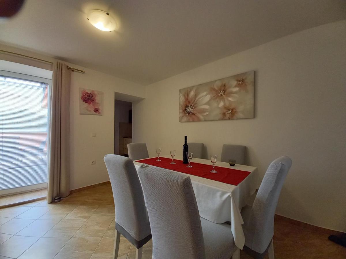 Apartment & Studio Vrdoljak Sveti Anton  Екстериор снимка