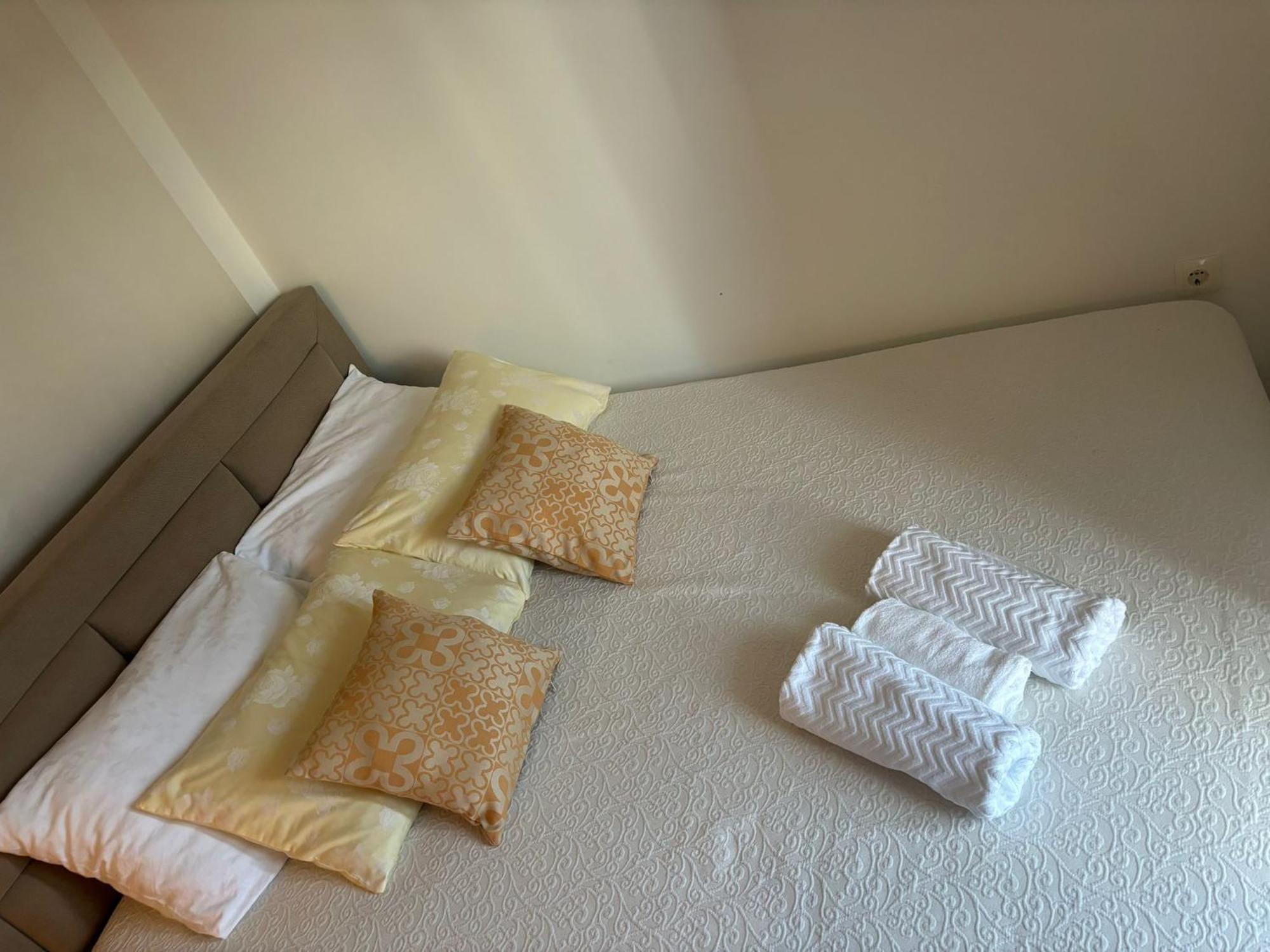 Apartment & Studio Vrdoljak Sveti Anton  Екстериор снимка