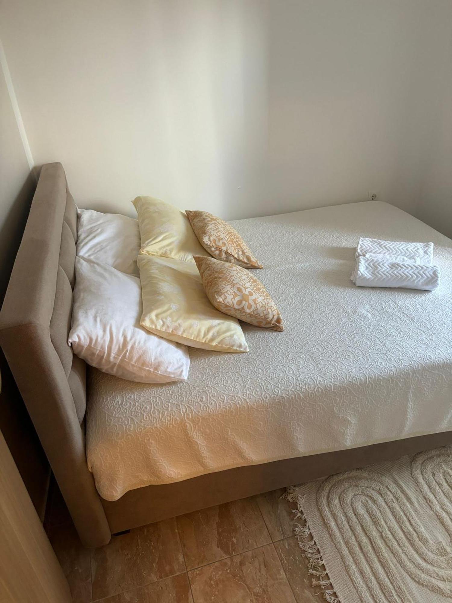 Apartment & Studio Vrdoljak Sveti Anton  Екстериор снимка