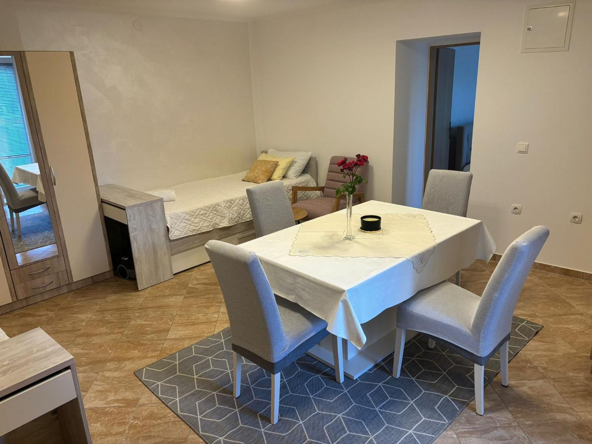 Apartment & Studio Vrdoljak Sveti Anton  Екстериор снимка